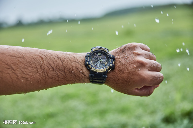 探索无界，精准相伴 卡西欧户外手表的硬核科技与探险精神