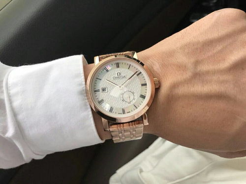 欧米茄自动机械腕表 男士腕间的浮雕艺术与制表精华